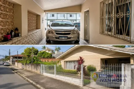 Casa com 3 Quartos à venda, 290m² no Canto, Florianópolis
