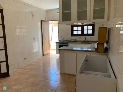 Sobrado com 3 Quartos à venda, 173m² no Jardim Líbano, São Paulo