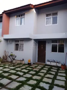 Sobrado com 3 Quartos à venda, 69m² no Boqueirão, Curitiba