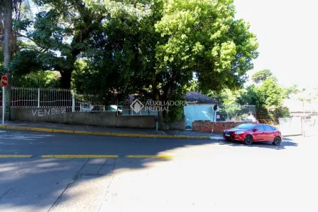 Casa com 2 Quartos à venda, 627m² no Niterói, Canoas