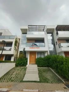 Casa de Condomínio com 4 Quartos à venda, 212m² no Parque Rincão, Cotia