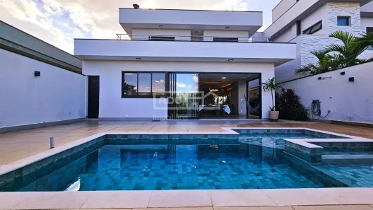 Casa de Condomínio com 3 Quartos à venda, 242m² no Swiss Park, Campinas
