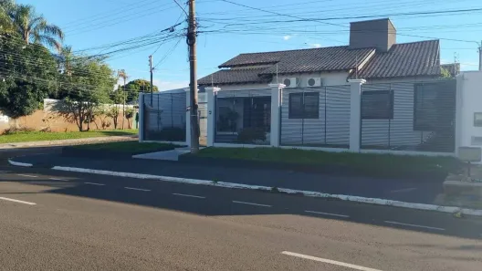 Casa com 3 Quartos à venda, 284m² no Jardim Montevidéu, Campo Grande