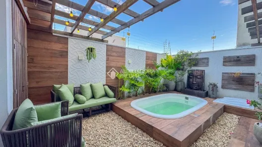 Sobrado com 3 Quartos à venda, 247m² no Estância Velha, Canoas