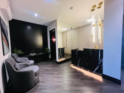 Prédio Residencial com 5 Quartos para alugar, 1000m² no Vila Operária, Itajaí
