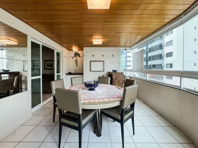 Apartamento com 3 Quartos para alugar, 109m² no Centro, Balneário Camboriú