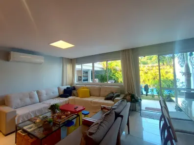 Casa de Condomínio com 5 Quartos à venda, 209m² no Recreio dos Bandeirantes, Rio de Janeiro