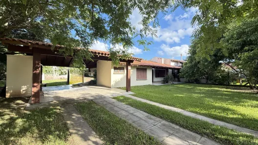 Casa com 3 Quartos à venda, 840m² no , Imbé