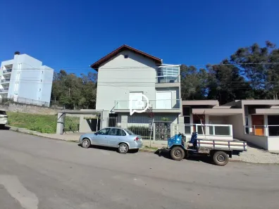 Sobrado com 2 Quartos para alugar, 95m² no Forqueta, Caxias do Sul