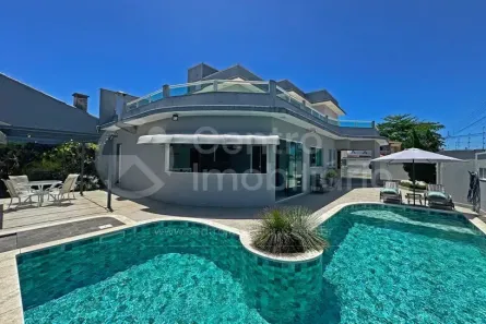 Casa com 3 Quartos à venda, 239m² no Cidade Nova Peruíbe, Peruíbe