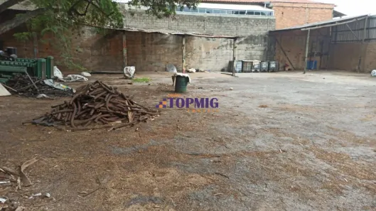 Imóvel Comercial à venda, 1300m² no Dom Bosco, Belo Horizonte