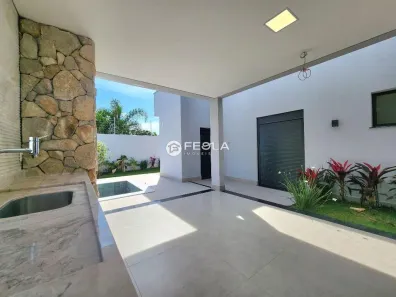 Casa de Condomínio com 4 Quartos à venda, 220m² no Loteamento Residencial Jardim Villagio, Americana