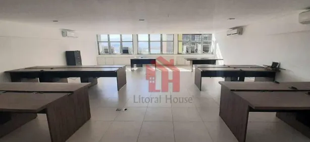 Sala Comercial para alugar, 132m² no Centro, Santos