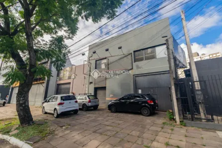 Galpão/Depósito/Armazém para alugar, 930m² no São João, Porto Alegre