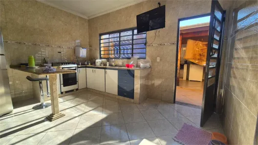 Casa com 3 Quartos à venda, 212m² no Vila Angélica, Sorocaba