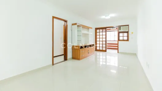 Apartamento com 3 Quartos à venda, 105m² no Passo da Areia, Porto Alegre