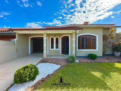 Casa com 3 Quartos à venda, 300m² no Tramandaí, Tramandaí