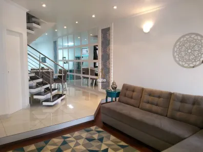 Sobrado com 3 Quartos à venda, 250m² no Vila Alpina, São Paulo