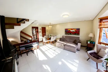 Casa com 3 Quartos à venda, 153m² no Chácara das Pedras, Porto Alegre