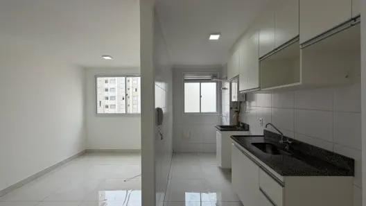 Apartamento com 2 Quartos para alugar, 48m² no Jardim Íris, São Paulo