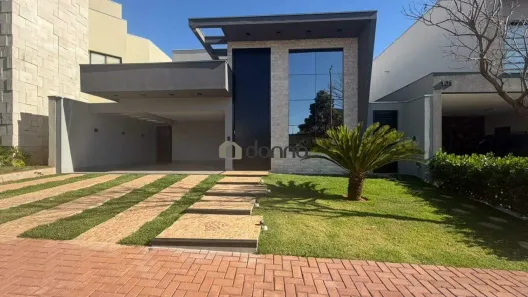 Casa com 3 Quartos à venda, 180m² no Estância dos Ipês, Uberaba