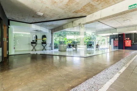 Prédio Comercial à venda, 2500m² no Alto de Pinheiros, São Paulo