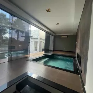 Casa de Condomínio com 5 Quartos para alugar, 370m² no Residencial Villaggio III, Bauru