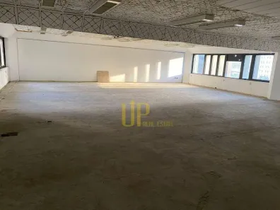 Sala Comercial para alugar, 180m² no Vila Olímpia, São Paulo