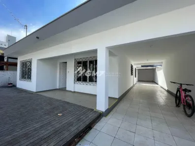 Ponto Comercial com 6 Quartos para alugar, 250m² no Nações, Balneário Camboriú