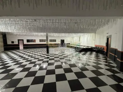 Galpão/Depósito/Armazém à venda, 380m² no Vila Palmares, Santo André