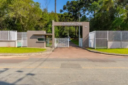 Lote/Terreno à venda, 1856m² no Orleans, Curitiba