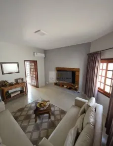 Casa com 2 Quartos à venda, 168m² no Loteamento Ana Quirina, Pindamonhangaba