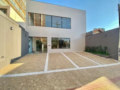 Ponto Comercial para alugar, 400m² no Centro, Marília