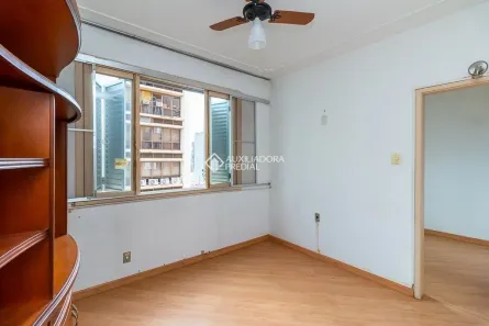 Apartamento com 2 Quartos à venda, 51m² no Centro Histórico, Porto Alegre