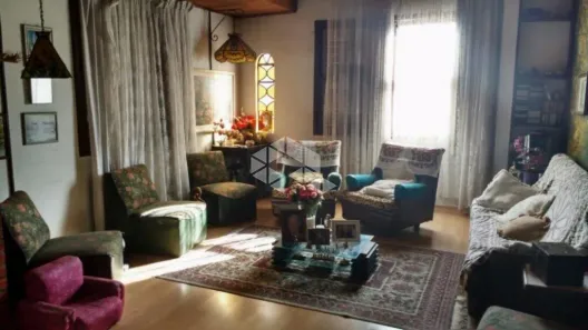 Casa com 6 Quartos à venda, 400m² no Glória, Porto Alegre