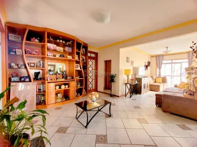 Cobertura com 4 Quartos à venda, 200m² no Canto, Florianópolis