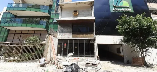 Galpão/Depósito/Armazém à venda, 1400m² no Ingá, Niterói