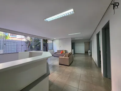 Casa à venda, 1020m² no Setor Bueno, Goiânia
