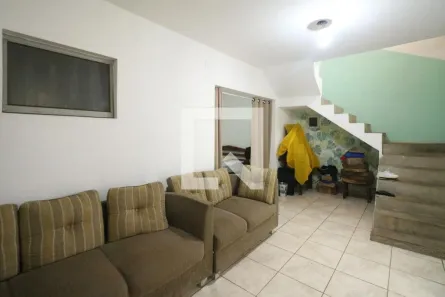 Casa com 2 Quartos à venda, 246m² no Taboão, Diadema