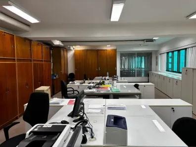 Sala Comercial para alugar, 133m² no Itaim Bibi, São Paulo