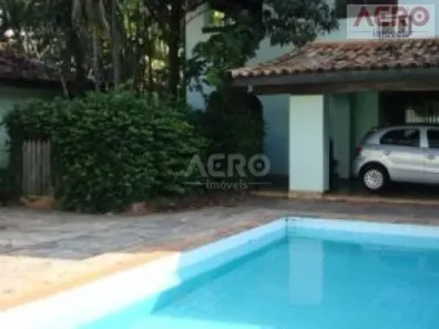Casa com 8 Quartos à venda, 800m² no Centro, Bauru