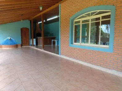 Fazenda/Sítio com 4 Quartos à venda, 200m² no Santa Rita, Piracicaba