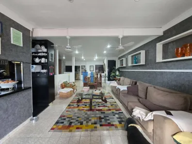 Sobrado com 4 Quartos à venda, 200m² no Vila Portuguesa, São Paulo