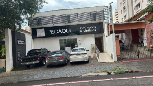 Imóvel Comercial com 9 Quartos para alugar, 350m² no Centro, Londrina