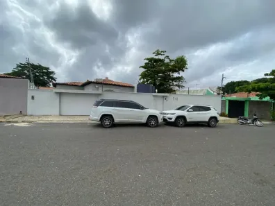 Imóvel Comercial com 4 Quartos para alugar, 241m² no São Cristóvão, Teresina