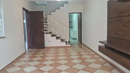 Sobrado com 3 Quartos à venda, 138m² no Jardim Ester Yolanda, São Paulo