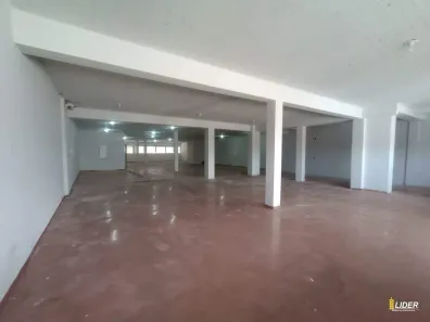 Prédio Comercial para alugar, 563m² no Nossa Senhora Aparecida, Uberlândia