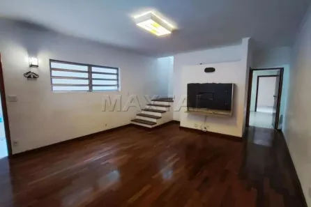 Casa com 3 Quartos à venda, 179m² no Jardim Rizzo, São Paulo