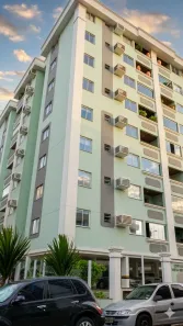 Apartamento com 2 Quartos à venda, 77m² no Barreiros, São José