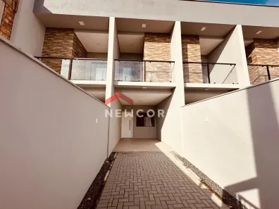 Casa com 2 Quartos à venda, 73m² no Vila Nova, Joinville